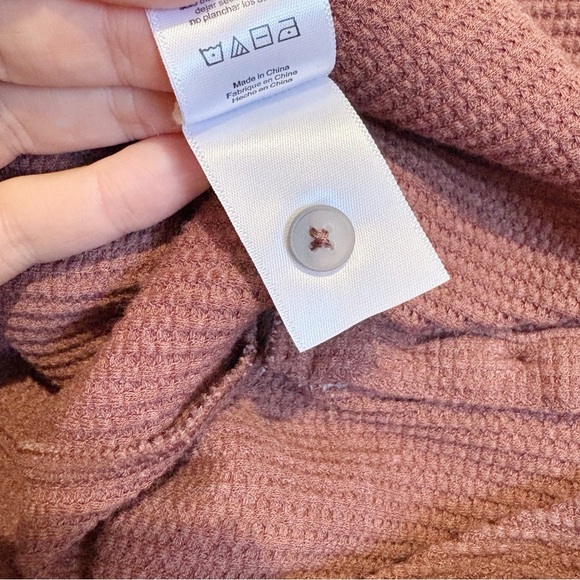 Lunya Ribbed Waffle Knit Pima Cotton Cropped Tank Top Size Medium Brown Henley - Picture 9 of 11